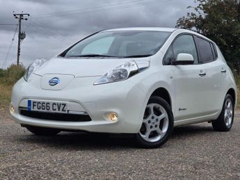 Nissan Leaf 30kWh Acenta Auto 5dr