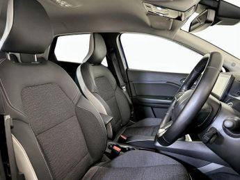 Renault Captur 1.6 E-TECH techno Auto Euro 6 (s/s) 5dr