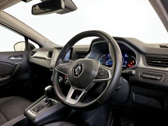 Renault Captur 1.6 E-TECH techno Auto Euro 6 (s/s) 5dr