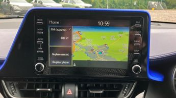 Toyota C-HR 1.8 VVT-h Dynamic CVT Euro 6 (s/s) 5dr