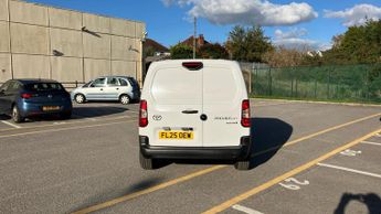 Toyota PROACE CITY 50kWh Icon Short Panel Van Auto SWB 6dr