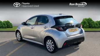 Toyota Yaris 1.5 VVT-h Icon E-CVT Euro 6 (s/s) 5dr