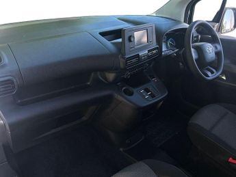 Toyota PROACE CITY Verso 50kWh Shuttle Long MPV Auto 5dr (7 Seat)