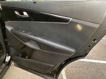 Kia Sorento 2.2 CRDi KX-4 Auto AWD Euro 6 5dr