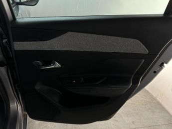 Peugeot 308 1.2 PureTech Active Premium EAT Euro 6 (s/s) 5dr