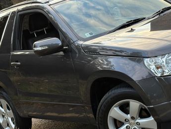 Suzuki Grand Vitara 2.4 VVT SZ4 Auto 4WD Euro 5 3dr