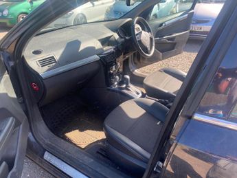 Vauxhall Astra 1.8i 16v Design 5dr