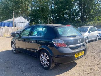 Vauxhall Astra 1.8i 16v Design 5dr