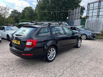 Skoda Octavia 1.6 TDI Elegance DSG Euro 5 (s/s) 5dr