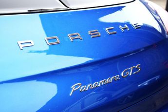 Porsche Panamera 4.8 V8 GTS PDK 4WD Euro 6 (s/s) 5dr