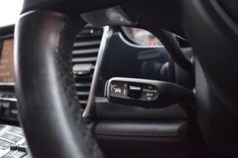Porsche Panamera 4.8 V8 GTS PDK 4WD Euro 6 (s/s) 5dr