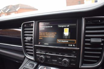 Porsche Panamera 4.8 V8 GTS PDK 4WD Euro 6 (s/s) 5dr