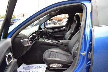 Porsche Panamera 4.8 V8 GTS PDK 4WD Euro 6 (s/s) 5dr