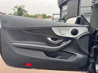 Mercedes-Benz C Class 2.1 C220d AMG Line (Premium Plus) Cabriolet 2dr Diesel G-Tronic+