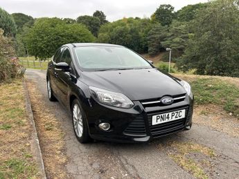 Ford Focus 1.6 Zetec Navigator Euro 5 5dr
