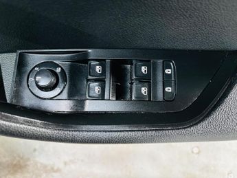 Skoda Superb 1.5 TSI ACT SE DSG Euro 6 (s/s) 5dr
