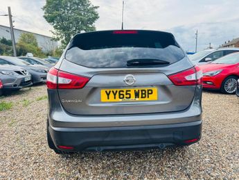 Nissan Qashqai 1.2 DIG-T n-tec+ XTRON 2WD Euro 6 (s/s) 5dr