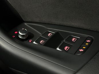 Audi Q3 2.0 TFSI Black Edition S Tronic quattro Euro 6 (s/s) 5dr