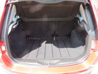 Ford Fusion 1.6 Zetec 5dr