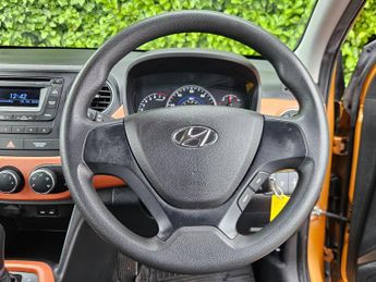 Hyundai i10 1.2 SE Auto Euro 5 5dr