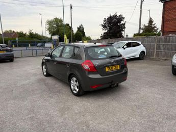 Kia Ceed 1.6 CRDi 2 Euro 4 5dr