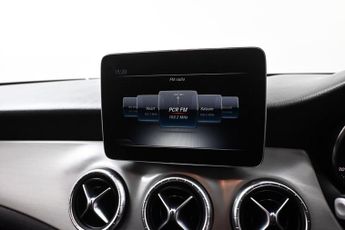Mercedes-Benz CLA 2.1 CLA220d AMG Line Night Edition Shooting Brake 7G-DCT Euro 6 