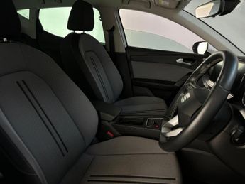 SEAT Leon 1.5 TSI EVO SE Dynamic Euro 6 (s/s) 5dr