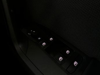 SEAT Leon 1.5 TSI EVO SE Dynamic Euro 6 (s/s) 5dr