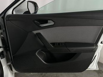 SEAT Leon 1.5 TSI EVO SE Dynamic Euro 6 (s/s) 5dr