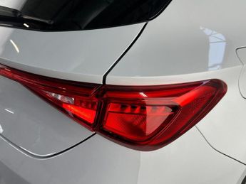 SEAT Leon 1.5 TSI EVO SE Dynamic Euro 6 (s/s) 5dr