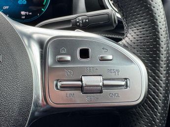 Mercedes-Benz CLA 1.3 CLA250e 15.6kWh AMG Line (Premium) Coupe 8G-DCT Euro 6 (s/s)