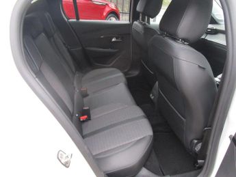 Peugeot 208 1.2 PureTech Allure Premium EAT Euro 6 (s/s) 5dr