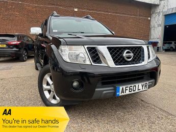 Nissan Navara 2.5 dCi Tekna Auto 4WD Euro 4 4dr