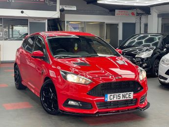 Ford Focus 2.0 TDCi ST-2 Euro 6 (s/s) 5dr