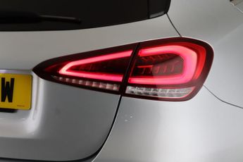 Mercedes-Benz A Class 2.0 A220d AMG Line (Executive) 8G-DCT Euro 6 (s/s) 5dr