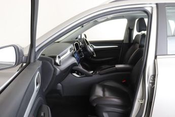 MG MG ZS 72.6kWh Trophy Connect Long Range Auto 5dr