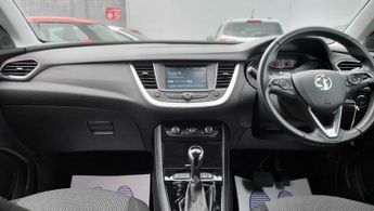 Vauxhall Grandland X 1.2 Turbo SE Premium Auto Euro 6 (s/s) 5dr