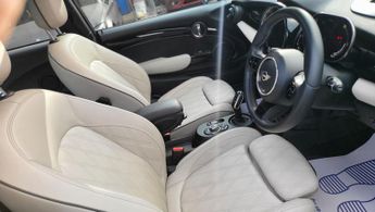 MINI Electric Hatch Cooper SE 32.6kWh Level 3 Auto 3dr