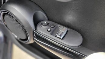 MINI Electric Hatch Cooper SE 32.6kWh Level 3 Auto 3dr
