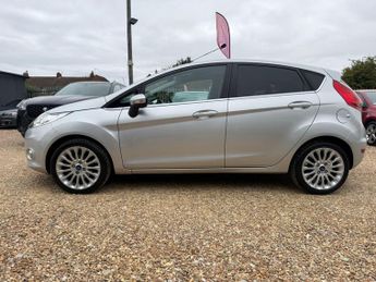 Ford Fiesta 1.4 Titanium 5dr