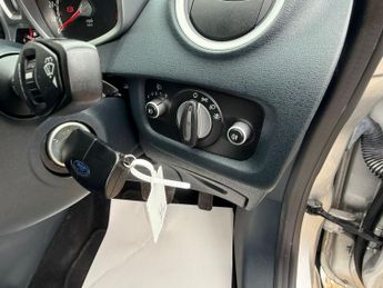 Ford Fiesta 1.4 Titanium 5dr
