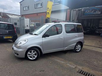 Toyota Yaris Verso 1.3 VVT-i T Spirit 5dr