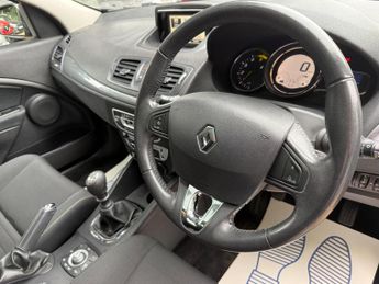 Renault Megane 1.5 dCi ENERGY Limited Euro 5 (s/s) 5dr