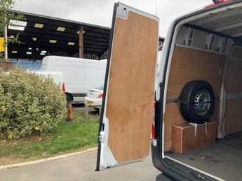 Mercedes-Benz eSprinter 55kWh Progressive Auto FWD L2 H2 5dr 20kW Charger