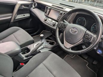 Toyota RAV4 2.5 VVT-h Business Edition Plus CVT Euro 6 (s/s) 5dr (Safety Sen