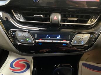 Toyota C-HR 2.0 VVT-h Design CVT Euro 6 (s/s) 5dr