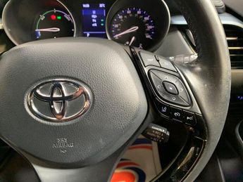 Toyota C-HR 2.0 VVT-h Design CVT Euro 6 (s/s) 5dr