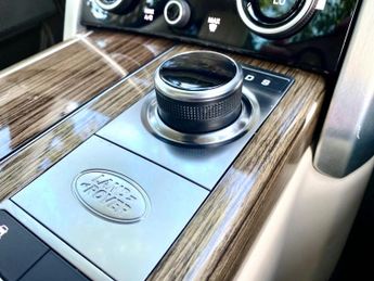 Land Rover Range Rover 3.0 P400 MHEV Vogue SE Auto 4WD Euro 6 (s/s) 5dr