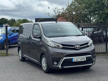 Toyota Proace 1.6D Comfort Medium Panel Van MWB Euro 6 (s/s) 6dr