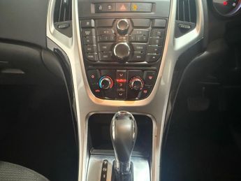 Vauxhall Astra 1.6 16v SRi Auto Euro 5 5dr